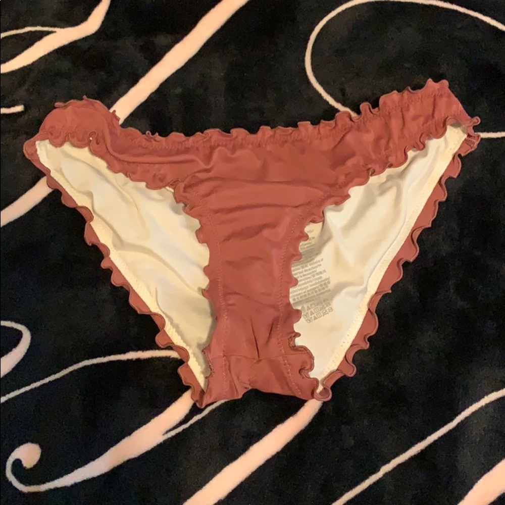 Bathing suit